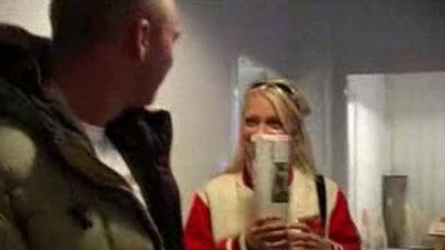 Bonnie showed up to the fore door withher hawt gold hair up